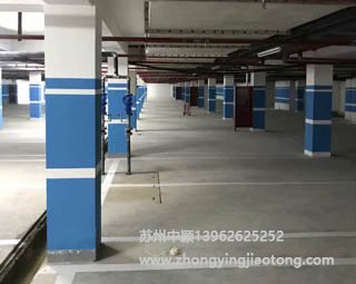 蘇州地下車(chē)停車(chē)場(chǎng)劃線(xiàn)_獨(dú)墅湖鄰里中心劃線(xiàn)項(xiàng)目