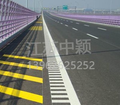 青島道路劃線 青島交通劃線一平方米多少錢？