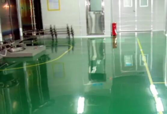 環(huán)氧地坪施工為什么說要施工中涂層？