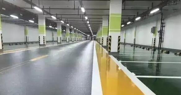 密封固化劑地坪和環(huán)氧地坪有什么區(qū)別？