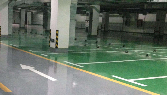 環(huán)氧地坪的意外沾染？告別煩惱，這里有解決方案！