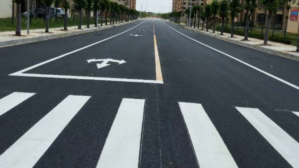 徐州馬路劃線選擇江蘇中穎，專業(yè)助力交通暢行