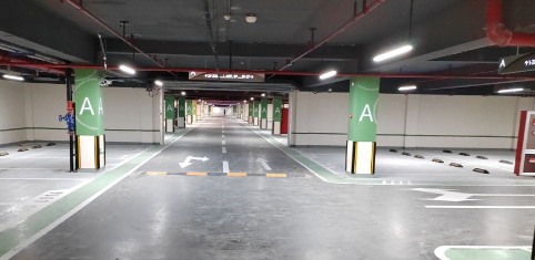廠區(qū)車庫車位劃線一般多少錢？ 