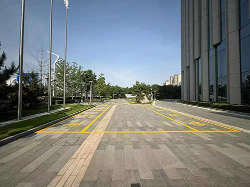 廠區(qū)車間路面劃線解決方案？江蘇中穎優(yōu)質(zhì)服務(wù)